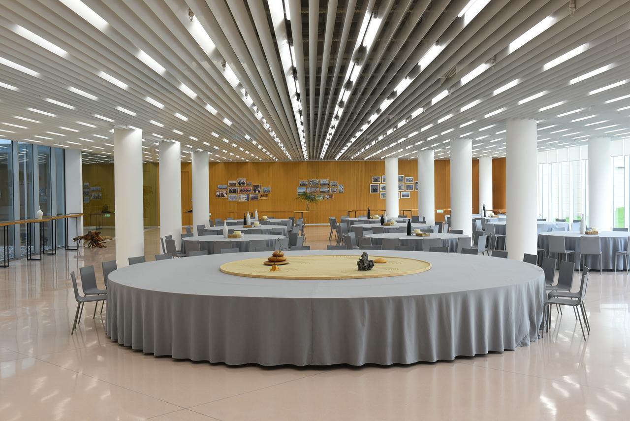 Jiaxing Goliah Hotel Exterior photo